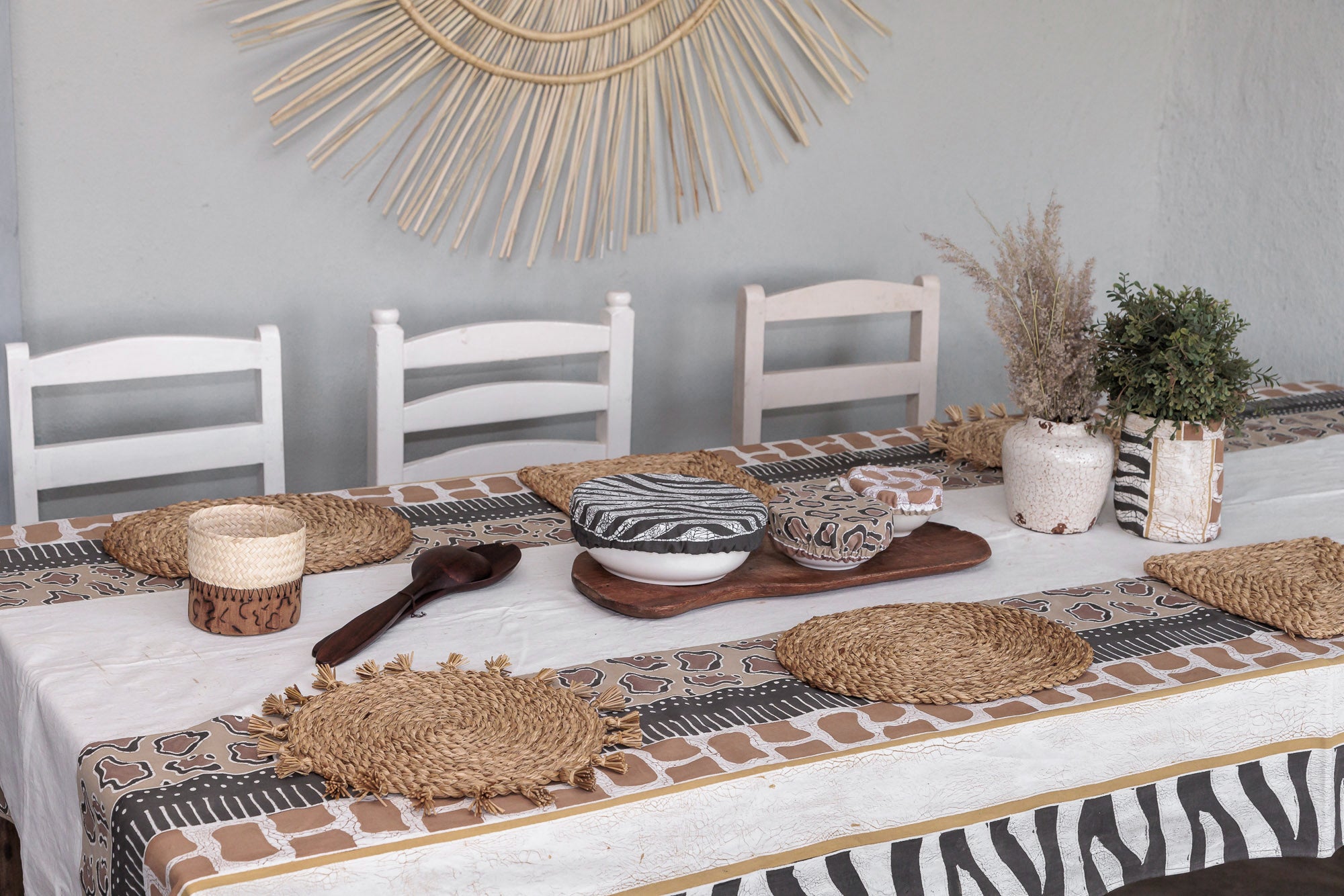 The perfect African inspired table cloth made from 100% cotton in ethical conditions.