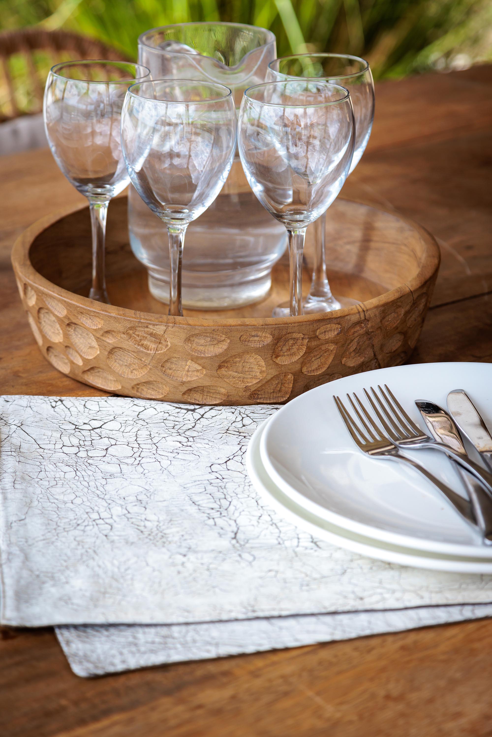 Wooden Carved Giraffe Pattern Platter