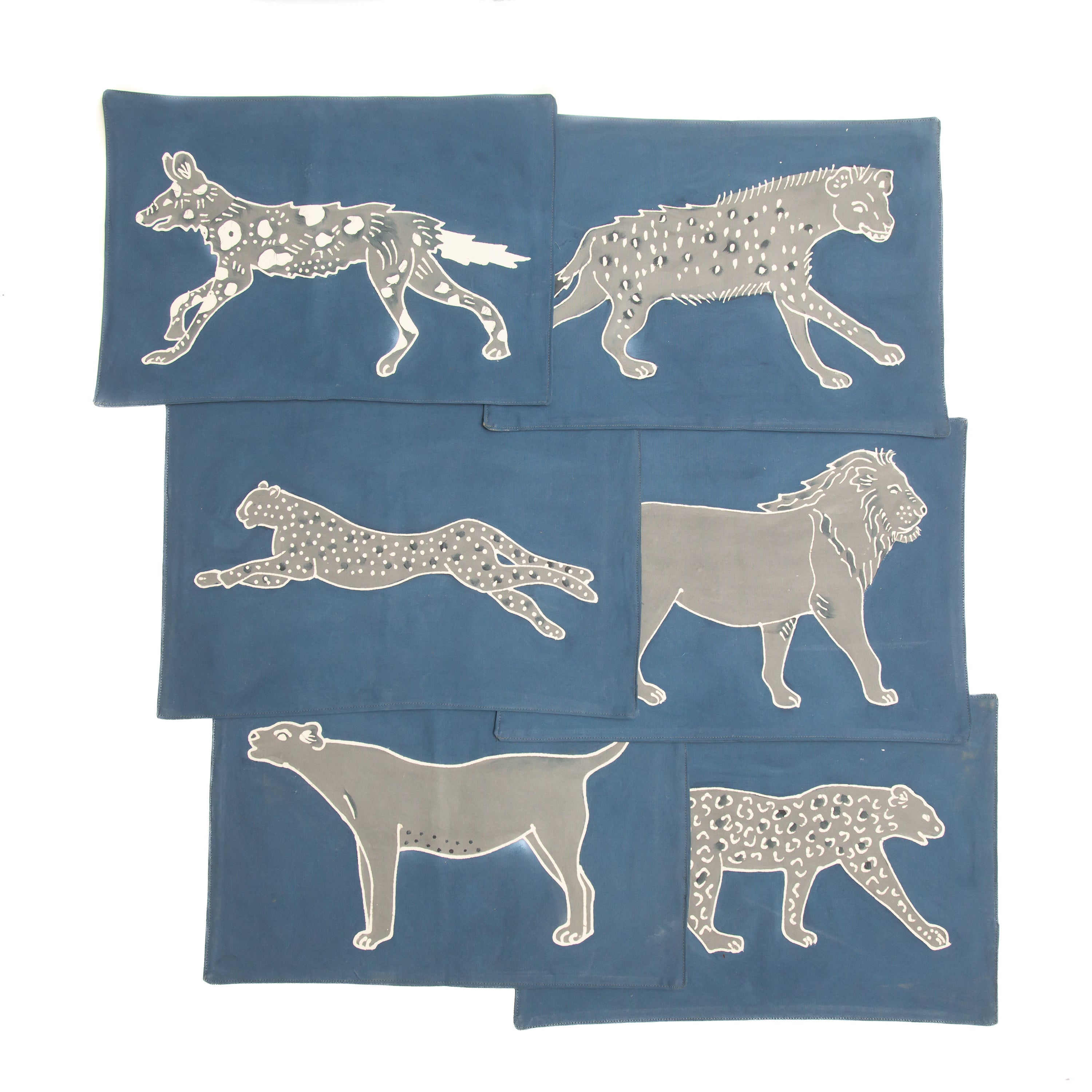 Wildlife safari table mat placemat set in blue