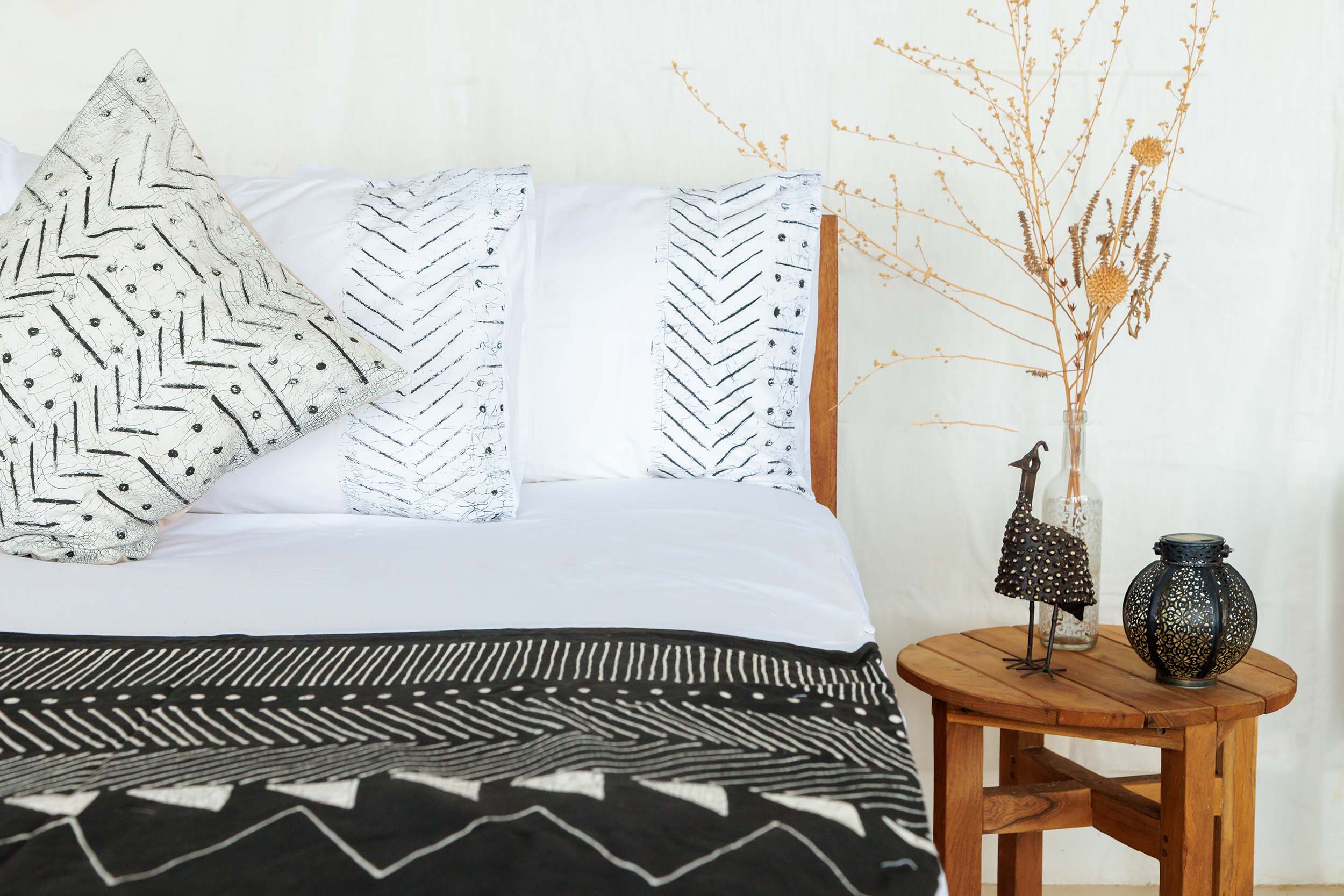 Matika Black Duvet Cover Set