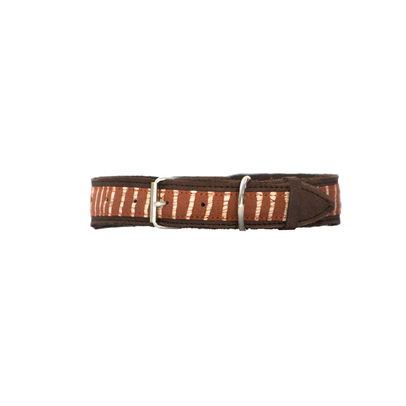 Leather dog collar with rust pattern, sustainably made in eco cotton for conservation.