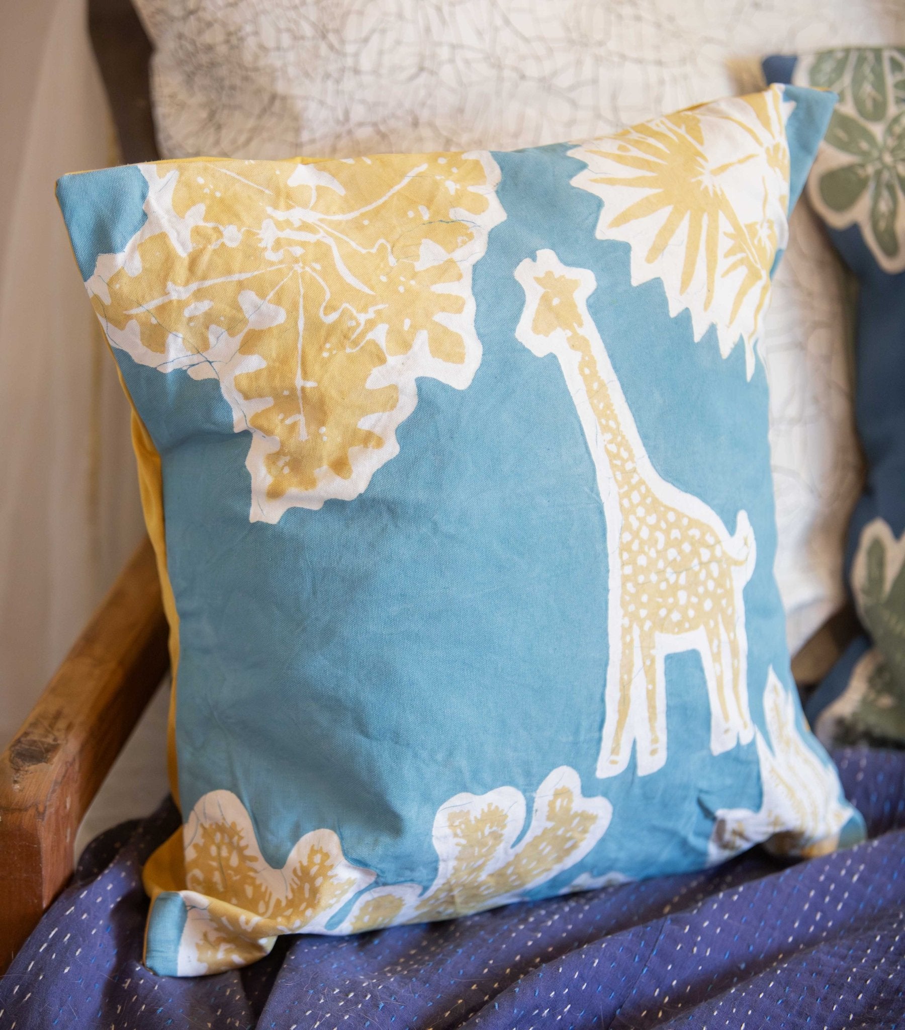Little Luangwa Giraffe Cushion Cover - Handmade by TRIBAL TEXTILES - Handcrafted Home Decor Interiors - African Made