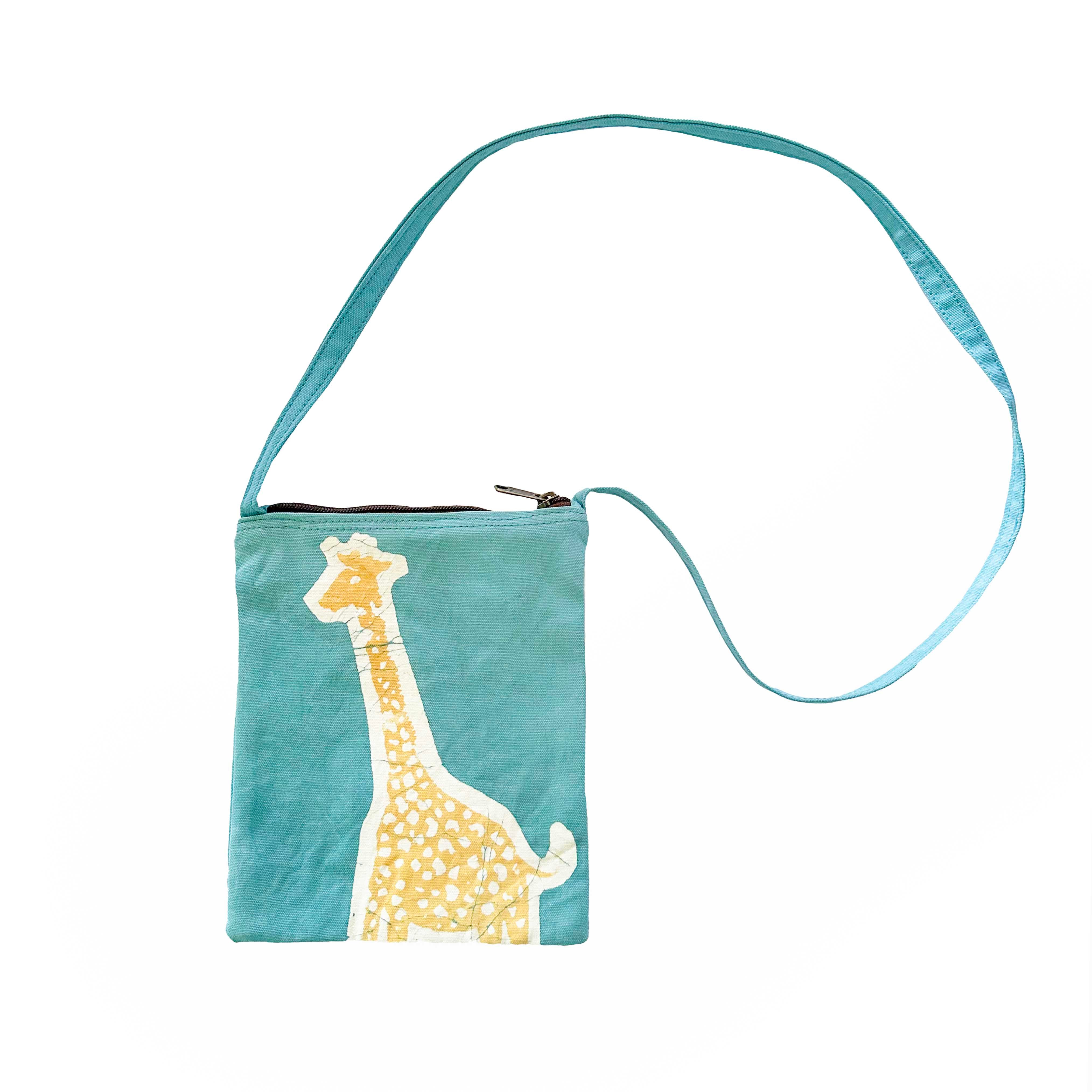 Little Luangwa Giraffe Passport Bag