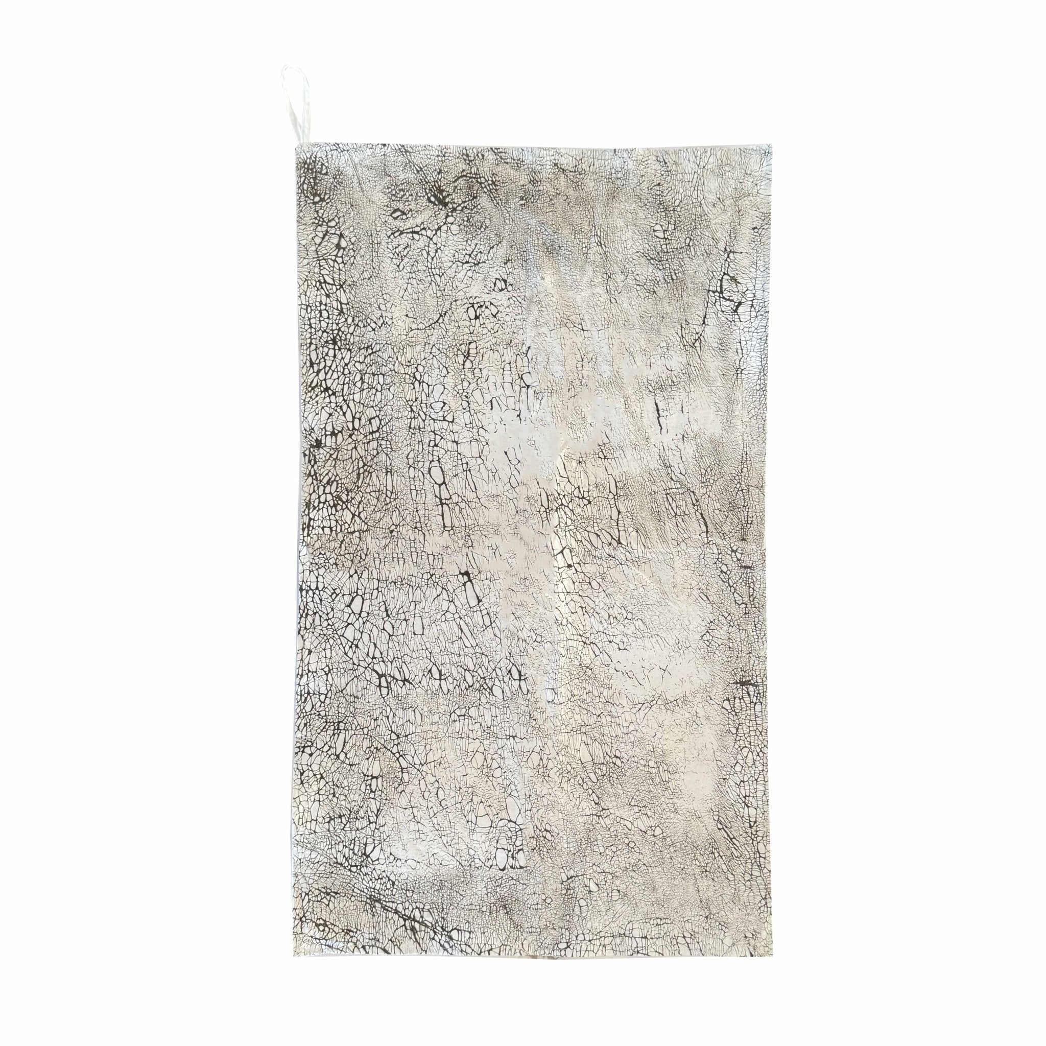 Kitchen tea towel in white batik crackle, sustainably made on organic cotton.