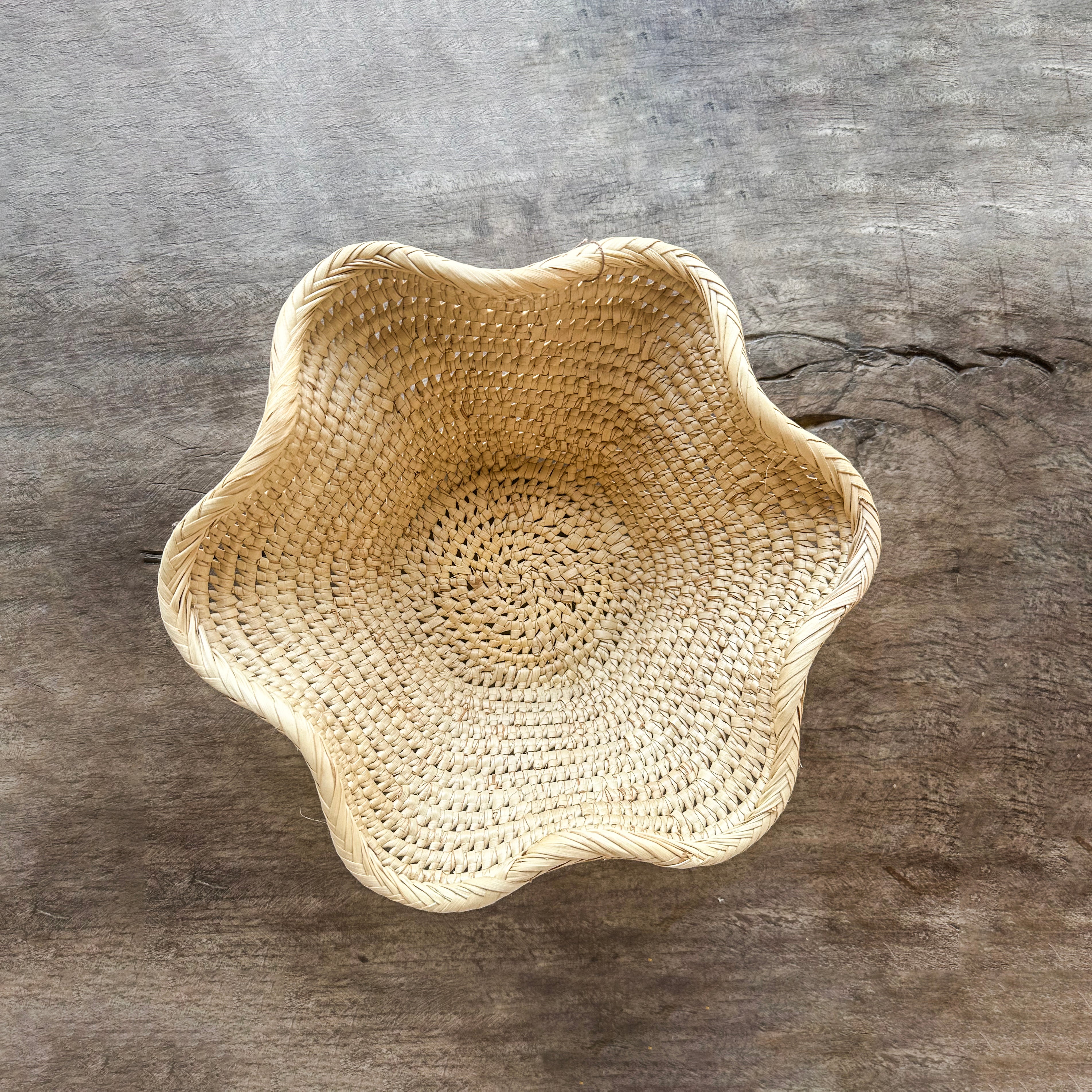 Woven Wave 'Bvina' Basket - Natural