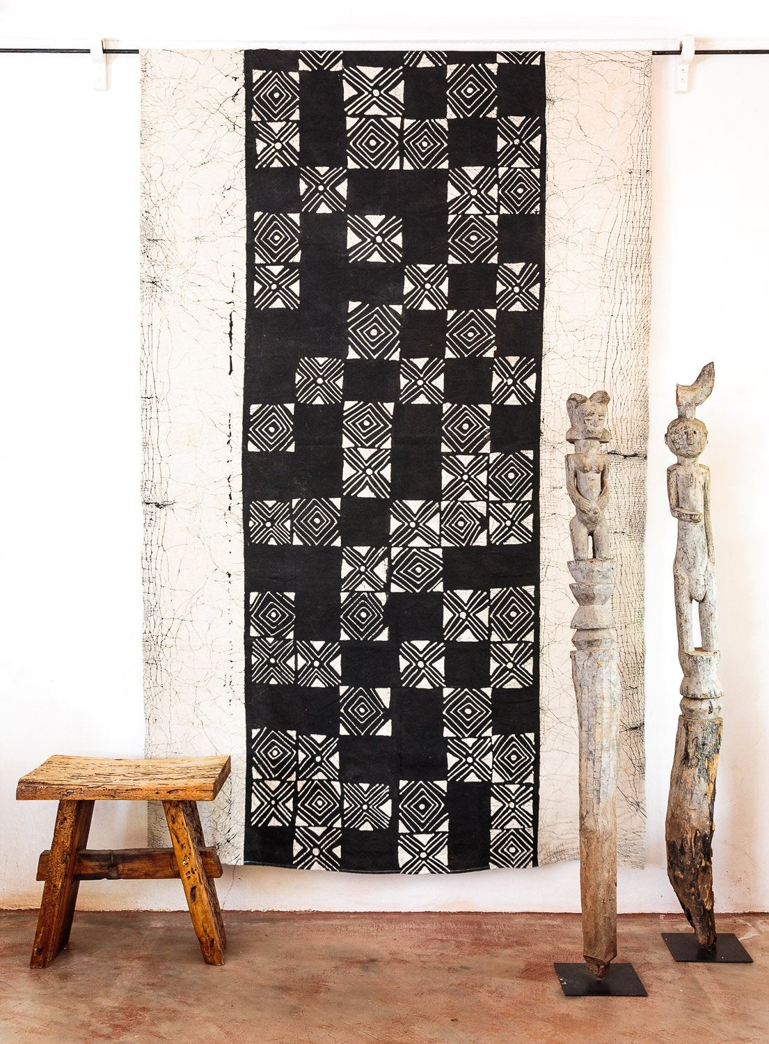 Matika Black Grid Tablecloth