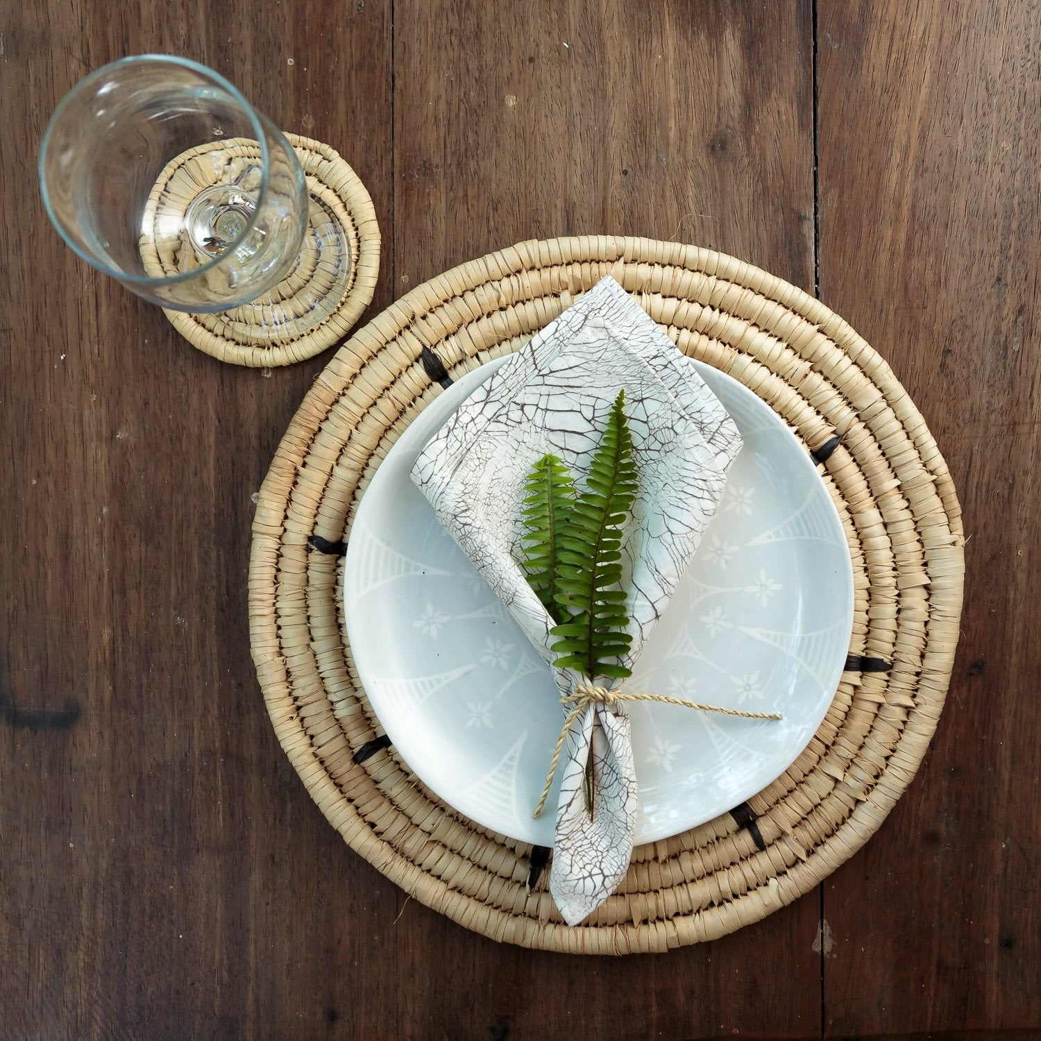 African made coaster set perfect for the stylish and sustainable households, made by local African artisans.