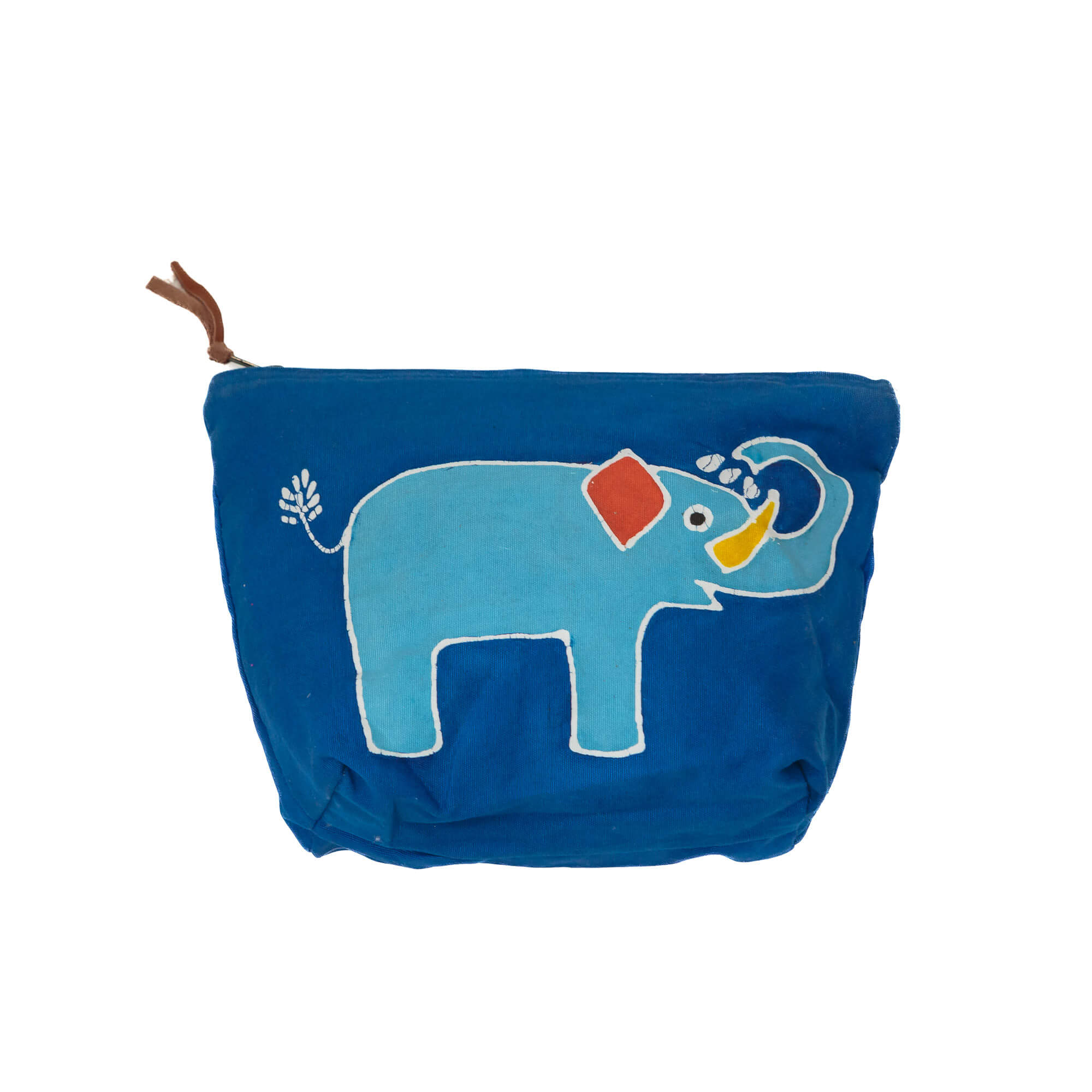 The perfect mix of light and dark blue wash bag, adorned with a beautiful elephant.