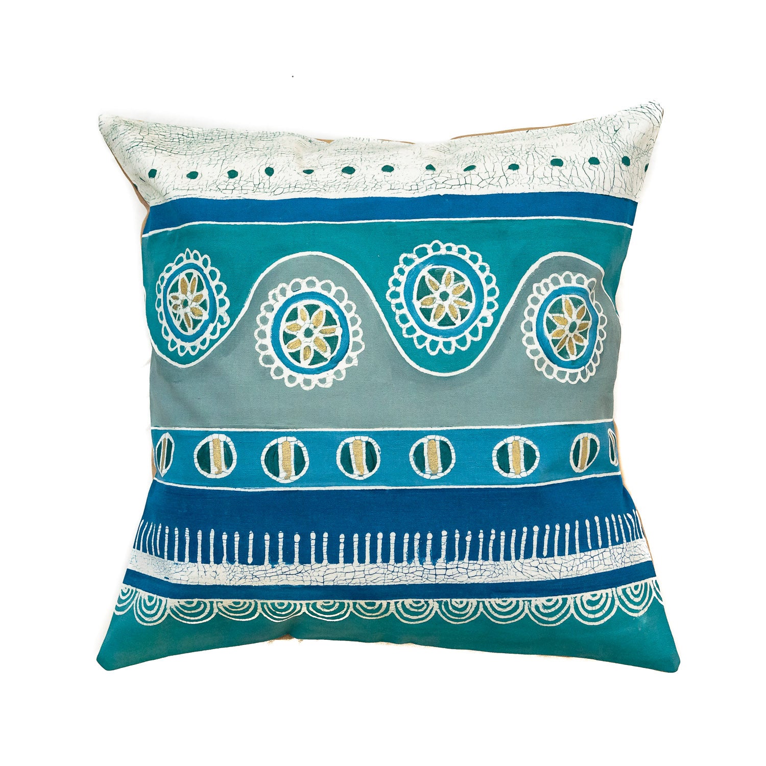 The perfect mix of blues, whites and greens to brighten your homes, relax with our wiggle pattern cushion.