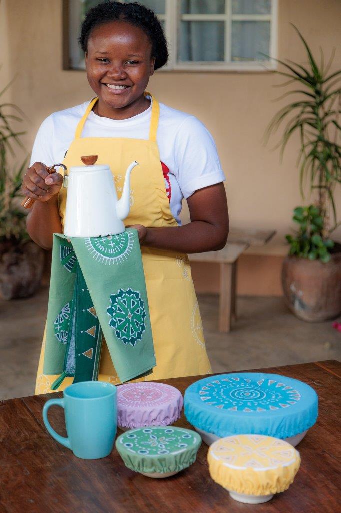 Hand-painted emerald green tea towel, made from 100% cotton and made to last a lifetime stylishly.
