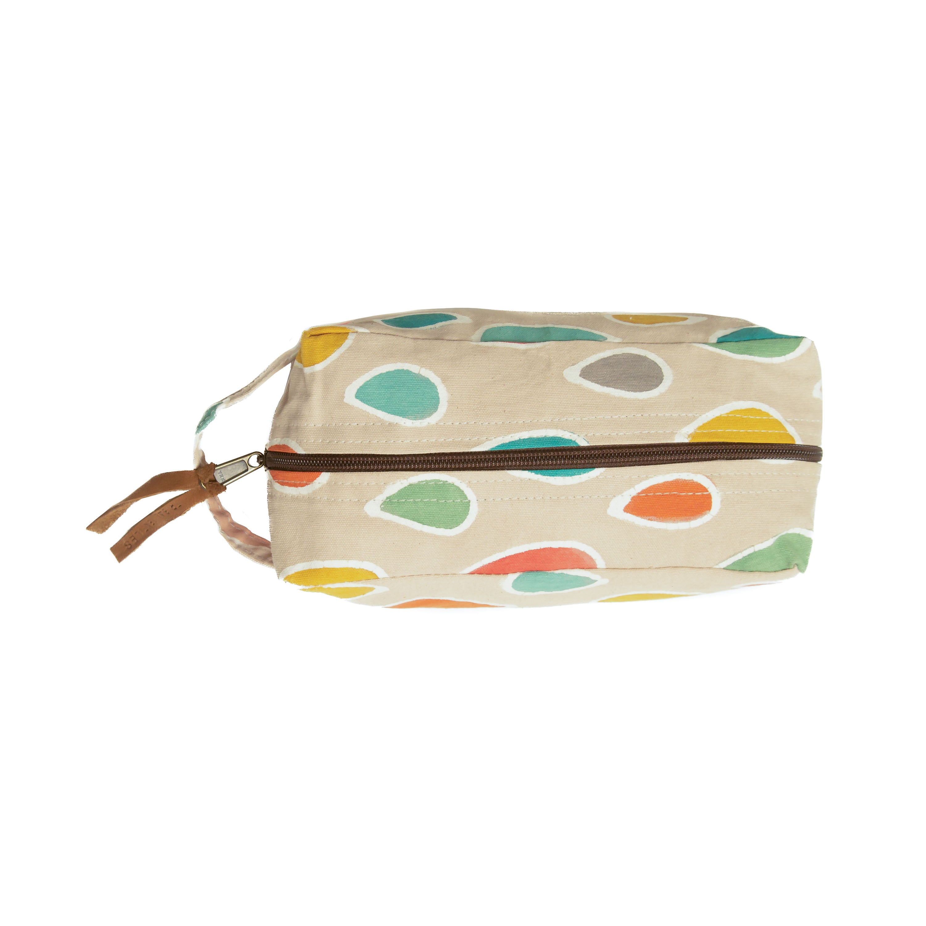 Nyengo Mvula Rain Travel Pouch