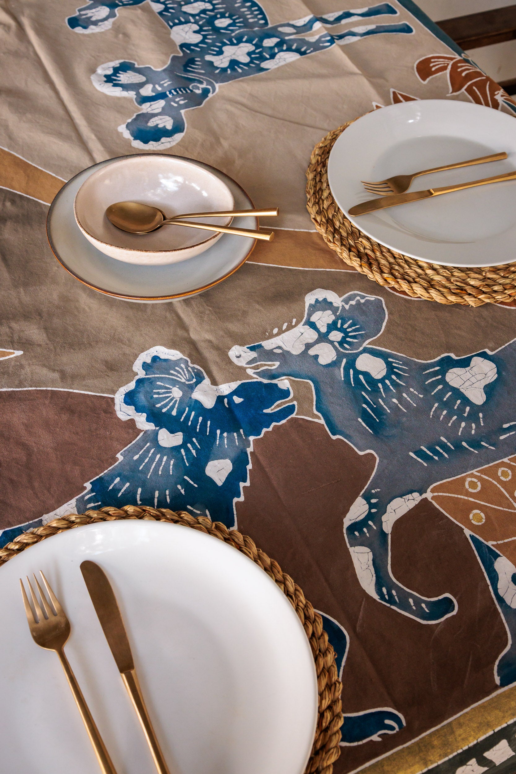 Table setting featuring wild dogs playing, purchase in support of zambian carnivore programme 