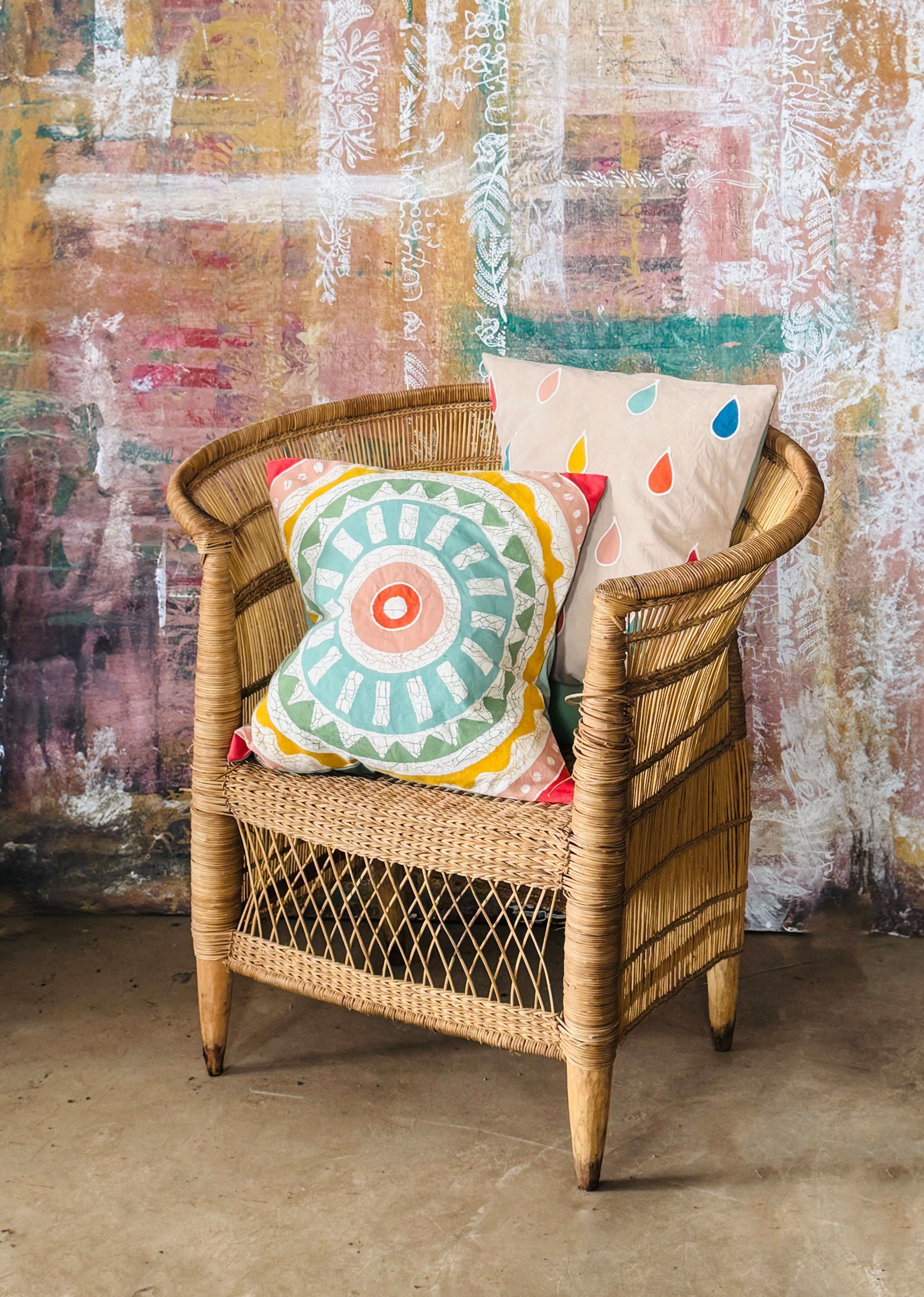 Nyengo Zuwa Sun Cushion Cover